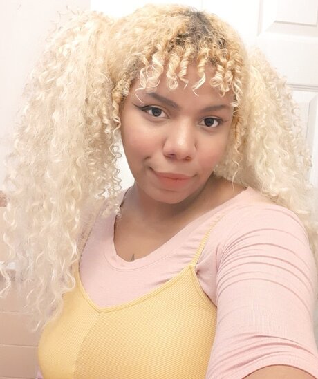 Nacktes geleaktes OnlyFans-Foto von Luna Darling 