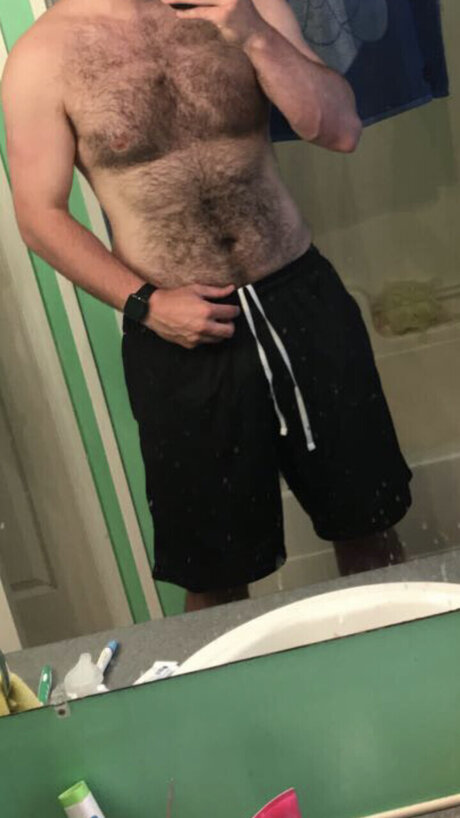 Nacktes geleaktes OnlyFans-Foto von Ballboy
