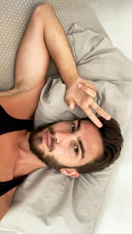 Nacktes geleaktes OnlyFans-Foto von Andr Bilek