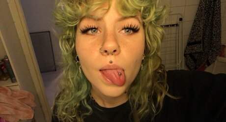 Nacktes geleaktes OnlyFans-Foto von 