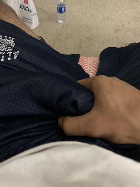 Nacktes geleaktes OnlyFans-Foto von Millz
