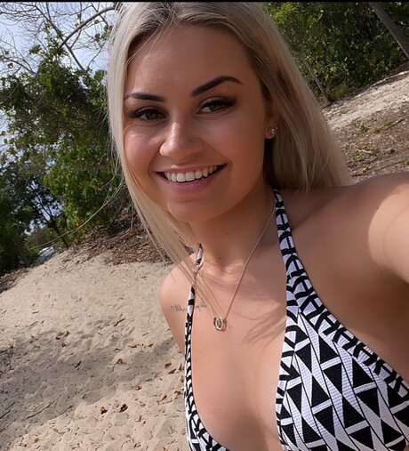 Nacktes geleaktes OnlyFans-Foto von Keels 