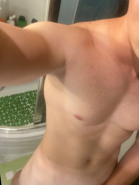 Nacktes geleaktes OnlyFans-Foto von Luke