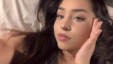 Nacktes geleaktes OnlyFans-Foto von Lizah