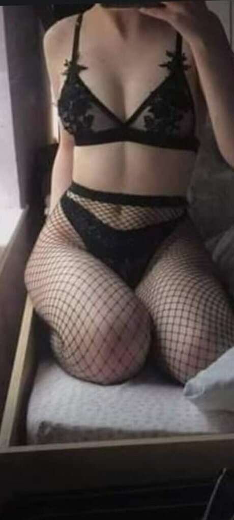 Nacktes geleaktes OnlyFans-Foto von Perlita