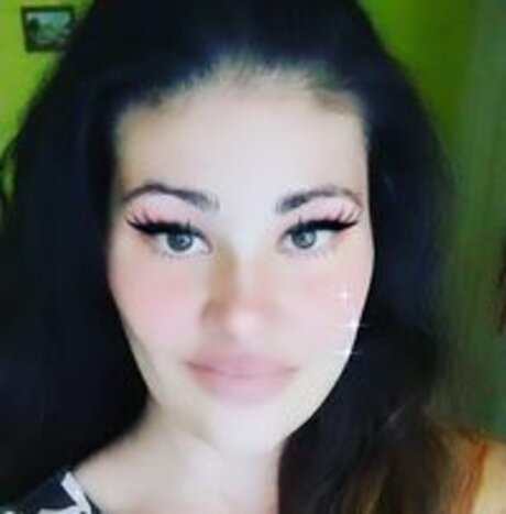 Nacktes geleaktes OnlyFans-Foto von Juliana Guaov