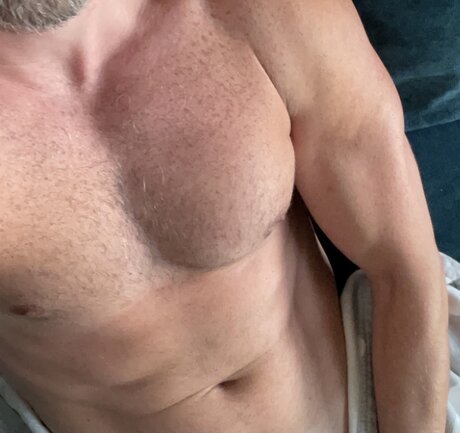 Nacktes geleaktes OnlyFans-Foto von Twunk Slayer