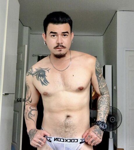 Nacktes geleaktes OnlyFans-Foto von Nirut9