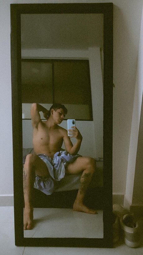 Nacktes geleaktes OnlyFans-Foto von Eduardo Serrato