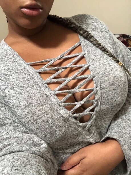 Nacktes geleaktes OnlyFans-Foto von Tisha Johnson