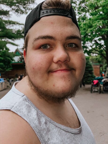 Nacktes geleaktes OnlyFans-Foto von Landon Smith