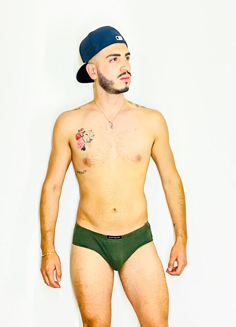 Nacktes geleaktes OnlyFans-Foto von Gabriel