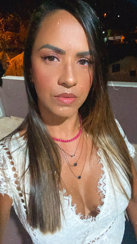 Nacktes geleaktes OnlyFans-Foto von Elaine Azevedo