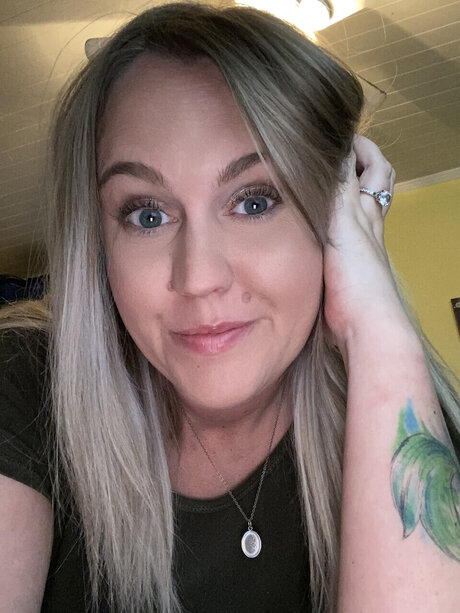 Nacktes geleaktes OnlyFans-Foto von Megan