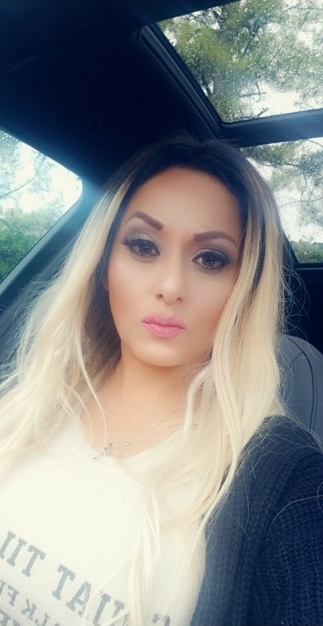 Nacktes geleaktes OnlyFans-Foto von Gabby