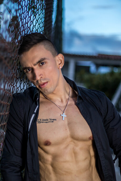 Nacktes geleaktes OnlyFans-Foto von Adrianfitmen