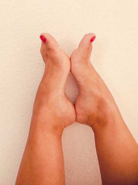 Nacktes geleaktes OnlyFans-Foto von Sweet Feet
