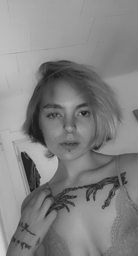 Nacktes geleaktes OnlyFans-Foto von Kelly S