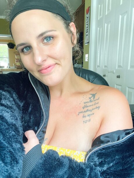 Nacktes geleaktes OnlyFans-Foto von Rose Selene