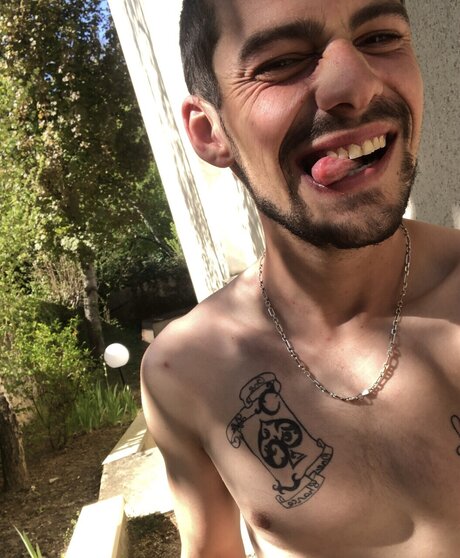 Nacktes geleaktes OnlyFans-Foto von Allan