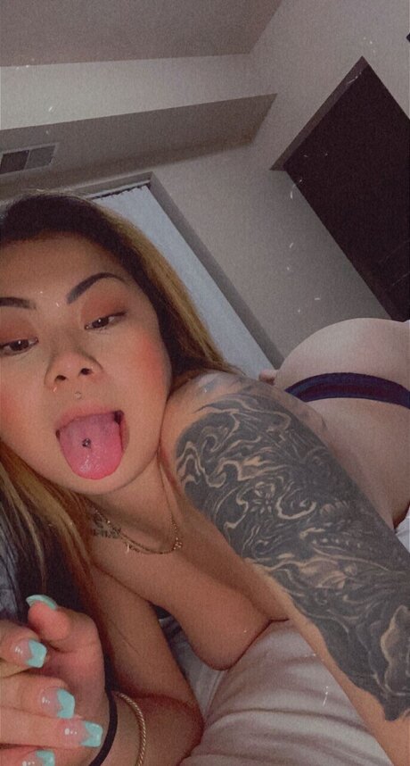 Nacktes geleaktes OnlyFans-Foto von Honaayy