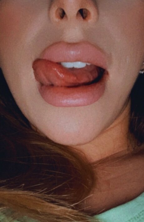 Nacktes geleaktes OnlyFans-Foto von Vivian