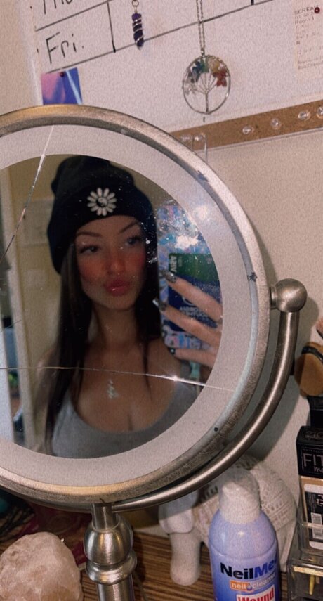 Nacktes geleaktes OnlyFans-Foto von Kamplt3