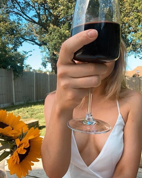 Nacktes geleaktes OnlyFans-Foto von Daisy