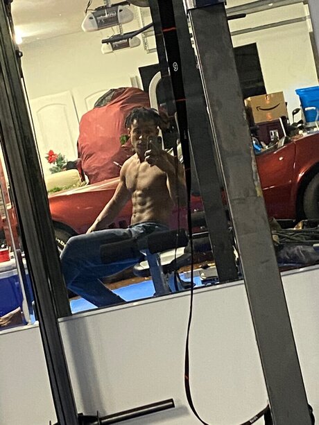 Nacktes geleaktes OnlyFans-Foto von Extrazai