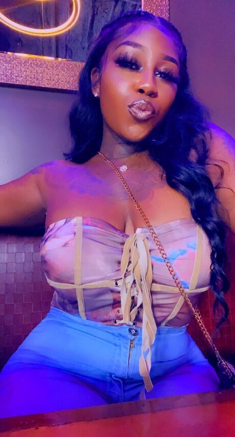 Nacktes geleaktes OnlyFans-Foto von Barbieb