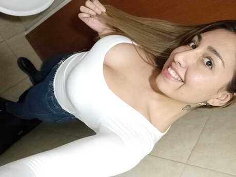 Nacktes geleaktes OnlyFans-Foto von Julisa Nieva