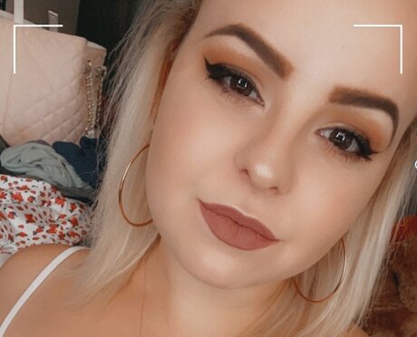 Nacktes geleaktes OnlyFans-Foto von Rebecca Ousterman