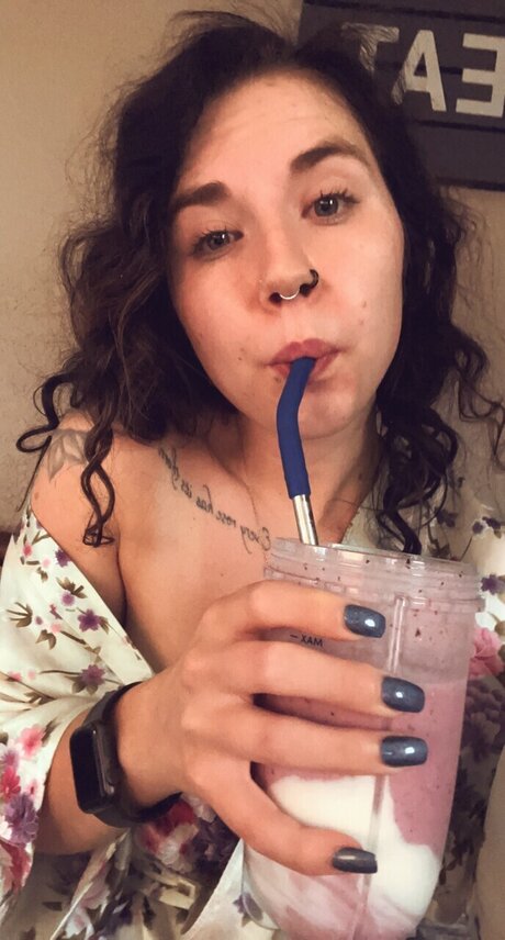 Nacktes geleaktes OnlyFans-Foto von Courtneyc