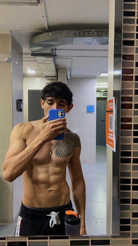 Nacktes geleaktes OnlyFans-Foto von Juls