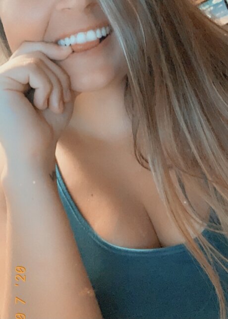 Nacktes geleaktes OnlyFans-Foto von Kyleigh