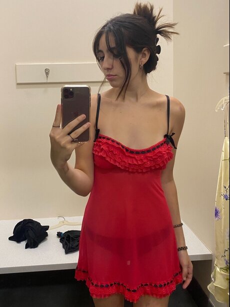 Nacktes geleaktes OnlyFans-Foto von Lola
