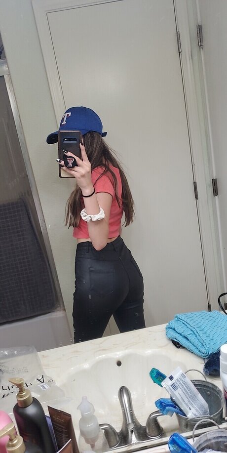 Nacktes geleaktes OnlyFans-Foto von Jaidyn