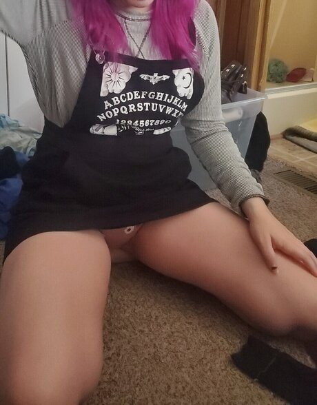 Nacktes geleaktes OnlyFans-Foto von Critter