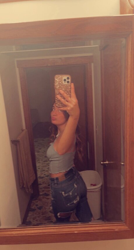 Nacktes geleaktes OnlyFans-Foto von Destiny
