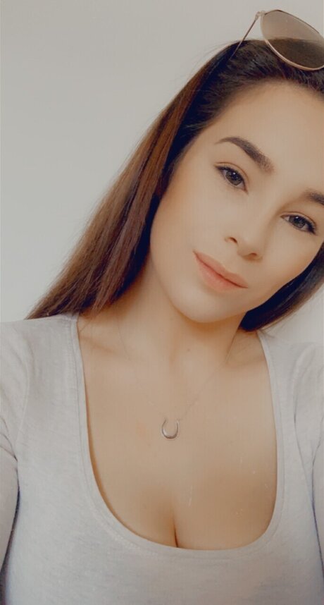 Nacktes geleaktes OnlyFans-Foto von Demelza Taylor