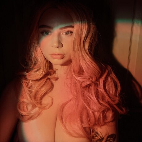 Nacktes geleaktes OnlyFans-Foto von Cherrywolfx