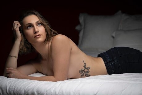 Nacktes geleaktes OnlyFans-Foto von Erin