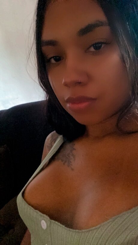 Nacktes geleaktes OnlyFans-Foto von Joicy 
