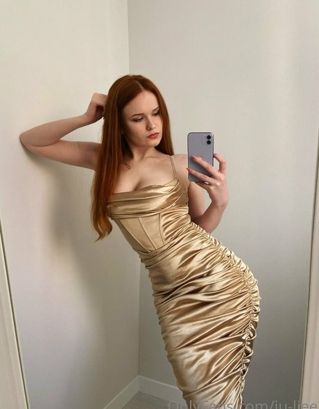 Nacktes geleaktes OnlyFans-Foto von Misfoxxy