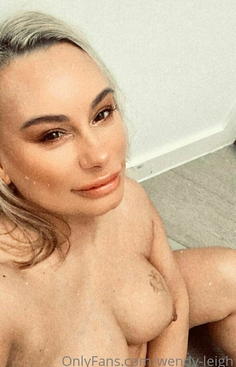 Nacktes geleaktes OnlyFans-Foto von Wendyleigh