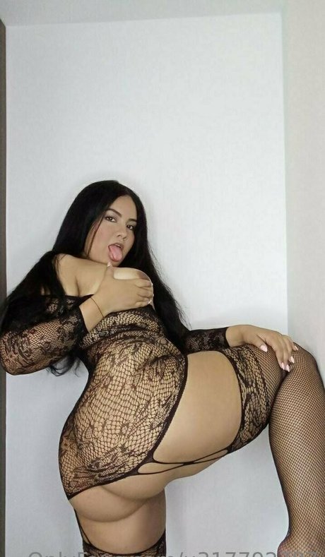 Nacktes geleaktes OnlyFans-Foto von Piarosexxx