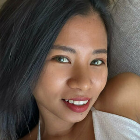 Nacktes geleaktes OnlyFans-Foto von Petiteasianchaya