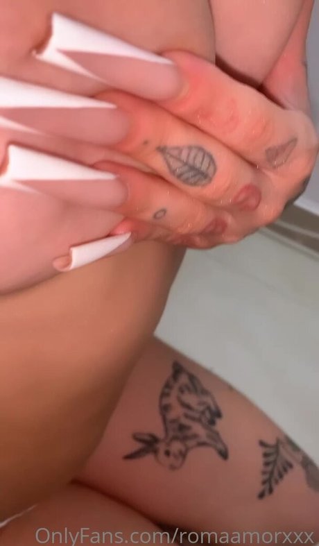 Nacktes geleaktes OnlyFans-Foto von Romaamorxxx