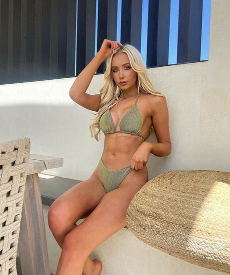 Nacktes geleaktes OnlyFans-Foto von Morgan Lyn