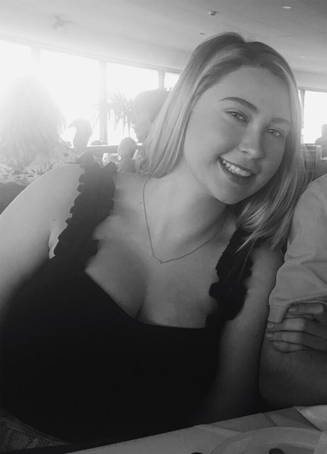 Nacktes geleaktes OnlyFans-Foto von Sophia From Perth
